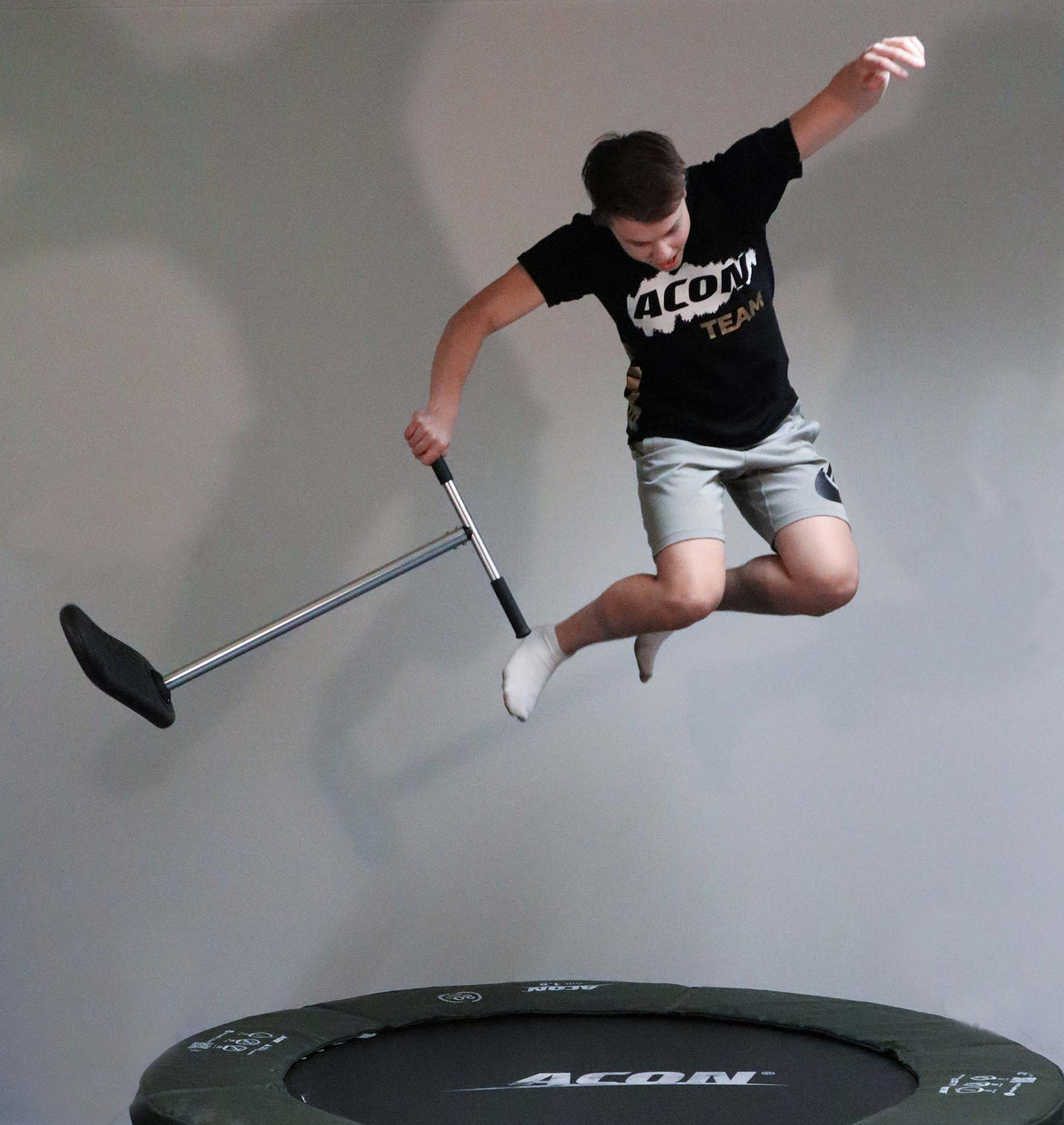 Trampoline scooter tricker
