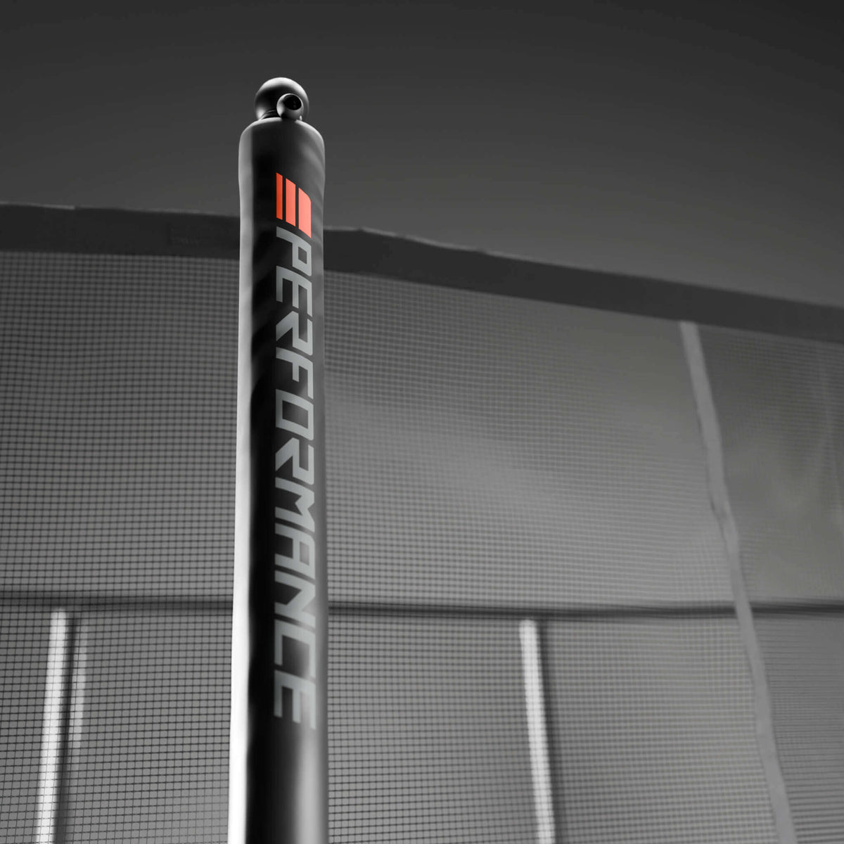 Detail of the safety net pole of the Acon HD PRO trampoline.