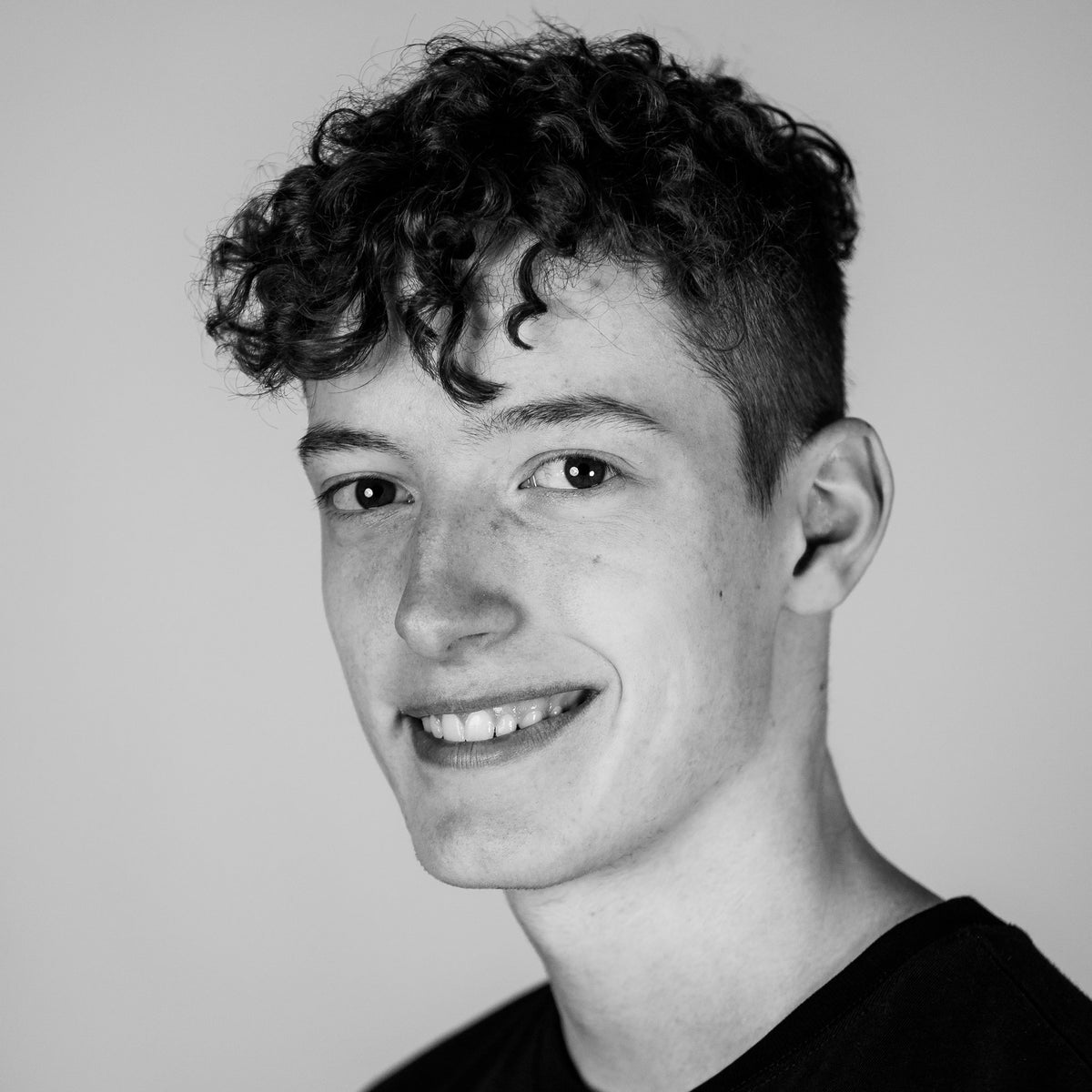 Tom Werner – Pro Tricker, Acon X user.